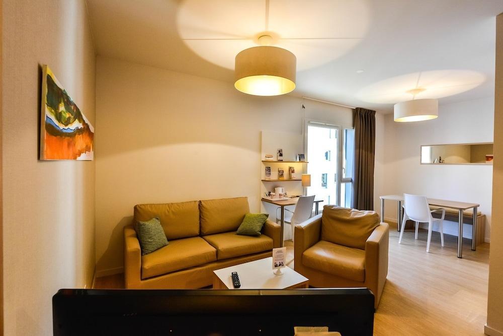 Appart Hotel Q7 Lodge Lyon 7 Ngoại thất bức ảnh